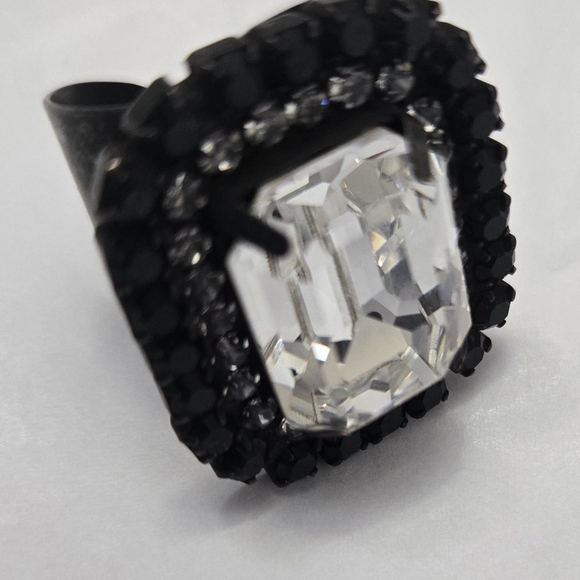 TOVA Jaimi Ring in Smut NWT - Picture 3 of 5